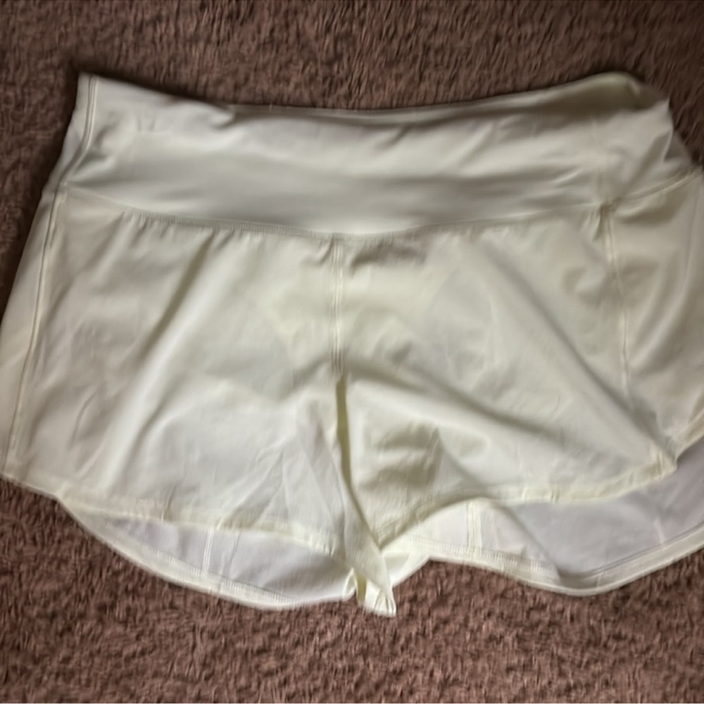 Lululemon speed ups size 8 4’